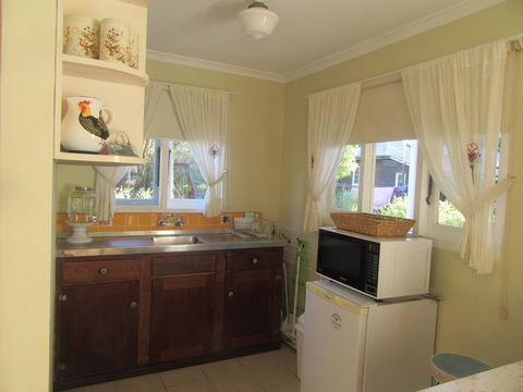 Di's Cabin In Dwellingup - Accommodation Gladstone 18