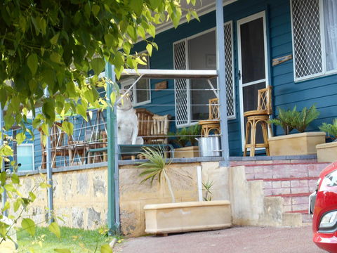 Moore River Cottage - Accommodation Gladstone 2