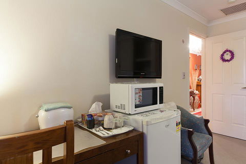 Arcadian Bed & Breakfast - Accommodation Gladstone 22