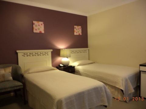 Arcadian Bed & Breakfast - Accommodation Gladstone 3