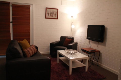 Mt Pleasant Apartment - Accommodation Gladstone 4