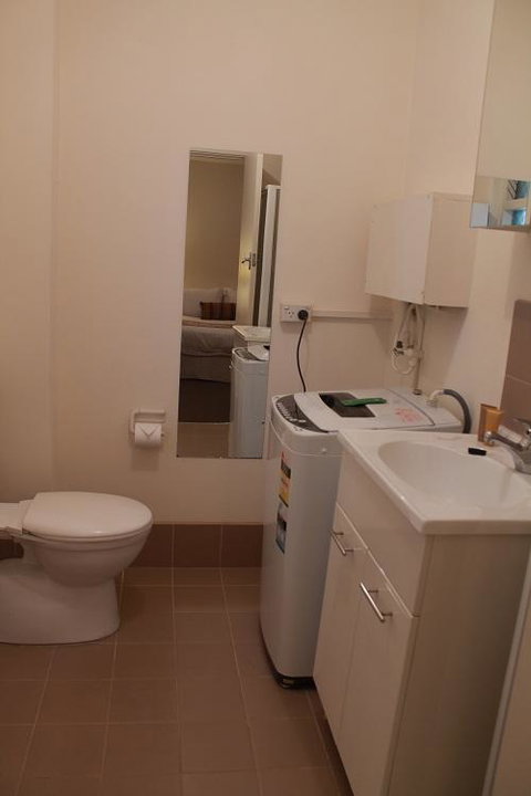 Mt Pleasant Apartment - Accommodation Gladstone 12