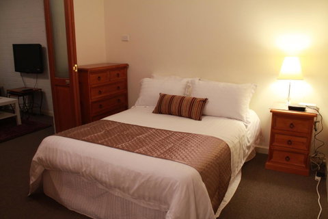 Mt Pleasant Apartment - Accommodation Gladstone 8