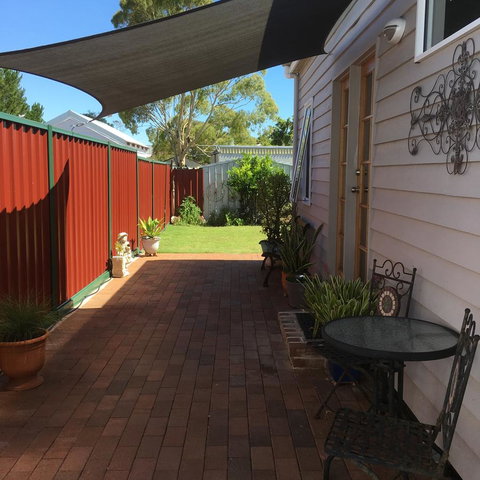 Bluebird Cottage - Accommodation Gladstone 27