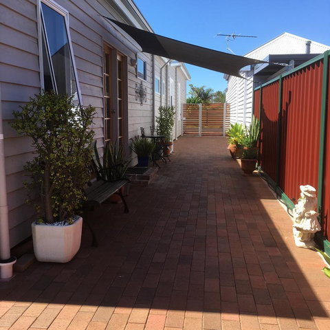 Bluebird Cottage - Accommodation Gladstone 28