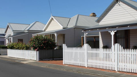Bluebird Cottage - Accommodation Gladstone 32