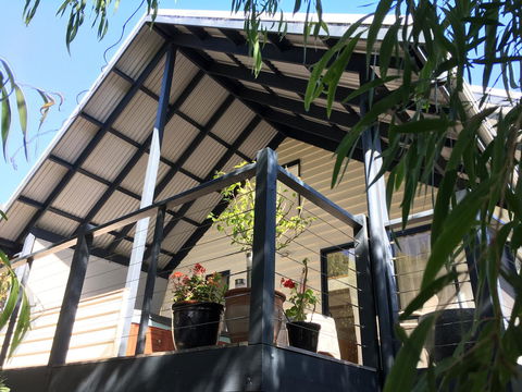Zephyr Studio - Accommodation Gladstone 25