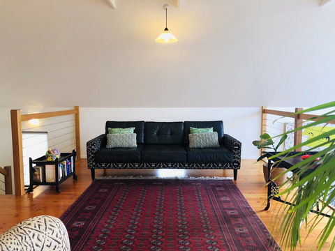 Zephyr Studio - Accommodation Gladstone 17
