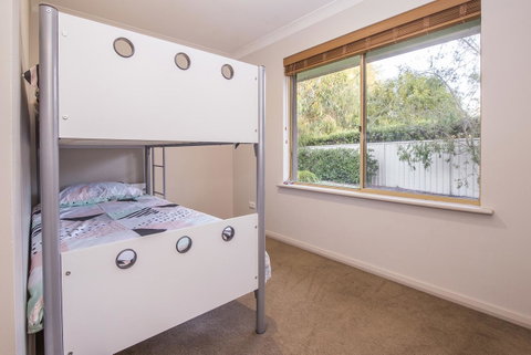 Boardwalk - Accommodation Gladstone 19