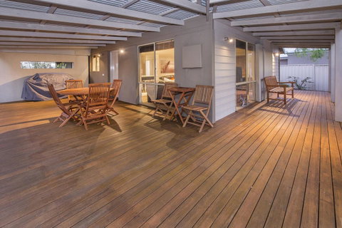 Boardwalk - Accommodation Gladstone 6