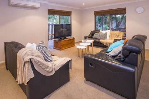 Boardwalk - Accommodation Gladstone 12