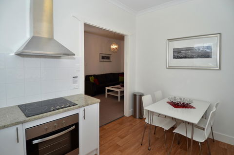 Albany Central Apartments - Accommodation Gladstone 16