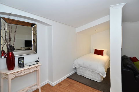 Albany Central Apartments - Accommodation Gladstone 11