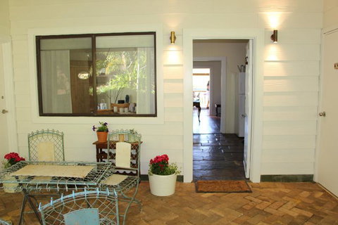 Bickley Valley Cottage - Accommodation Gladstone 15
