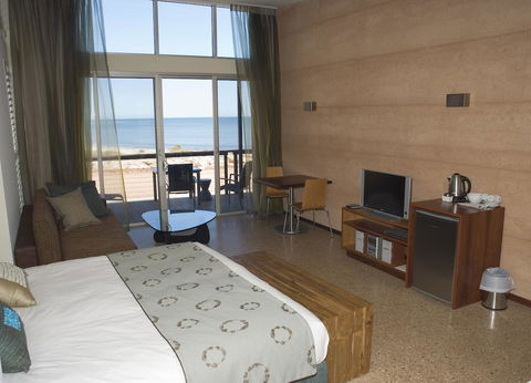Mantarays Ningaloo Beach Resort - Accommodation Gladstone 37