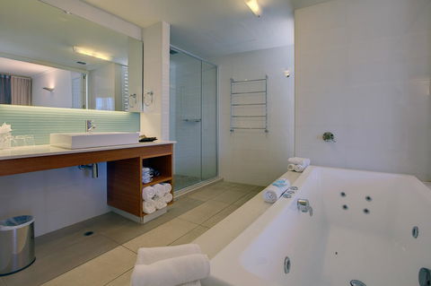Mantarays Ningaloo Beach Resort - Accommodation Gladstone 27