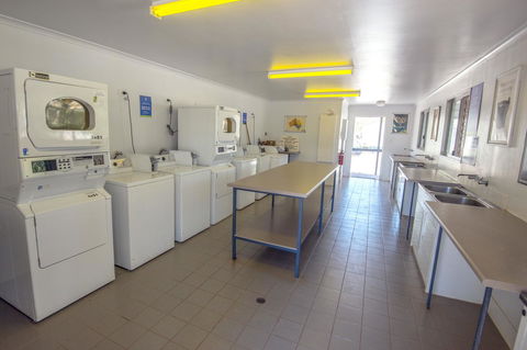 RAC Exmouth Cape Holiday Park - Accommodation Gladstone 14