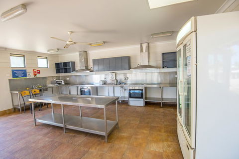 RAC Exmouth Cape Holiday Park - Accommodation Gladstone 20