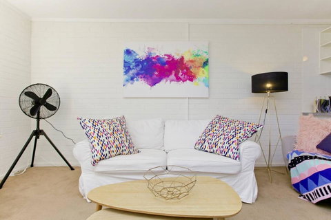 SEA BREEZE â€“ Between Cottesloe Beach & Swan River - Accommodation Gladstone 17