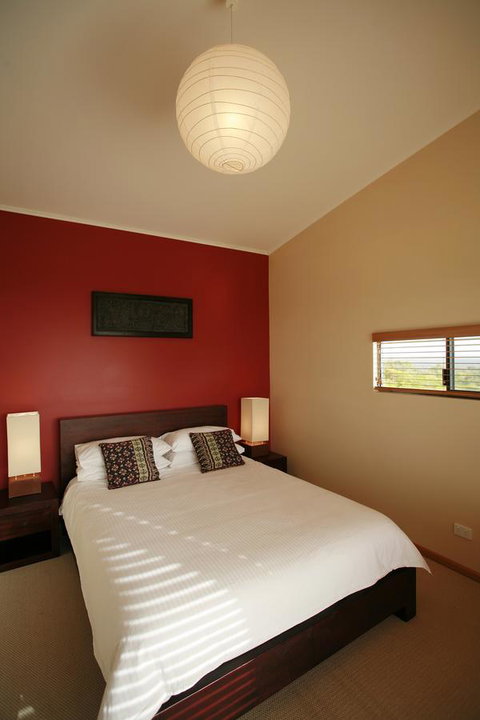 Redgate Beach Escape - Accommodation Gladstone 5
