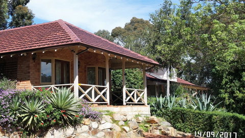 Eleebana Guest House - Accommodation Gladstone 17