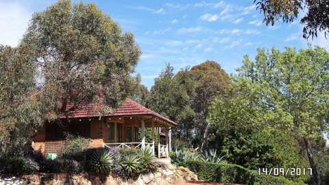 Eleebana Guest House - Accommodation Gladstone 18
