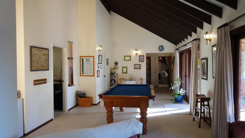 Eleebana Guest House - Accommodation Gladstone 23