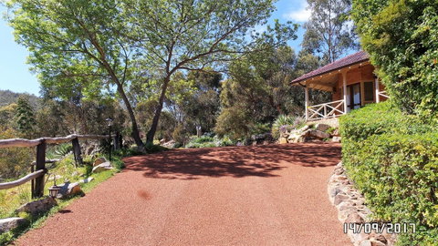 Eleebana Guest House - Accommodation Gladstone 15