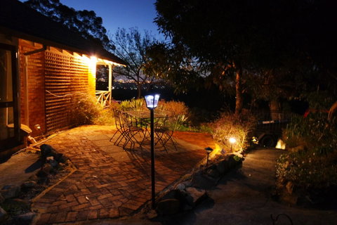 Eleebana Guest House - Accommodation Gladstone 37