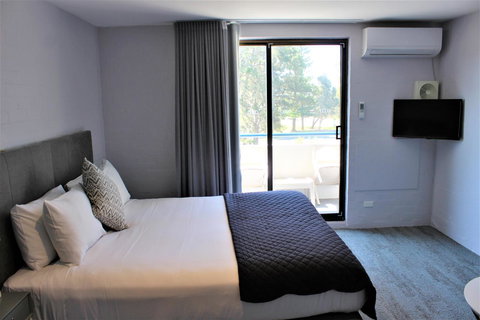 Atrium Hotel Mandurah - Accommodation Gladstone 7