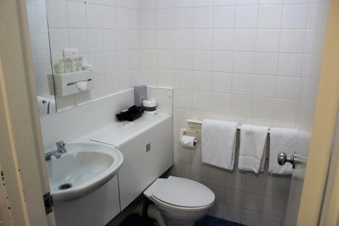 Atrium Hotel Mandurah - Accommodation Gladstone 6