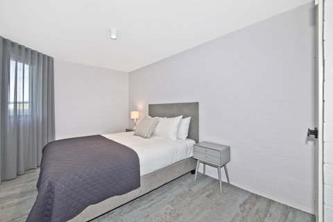 Atrium Hotel Mandurah - Accommodation Gladstone 35