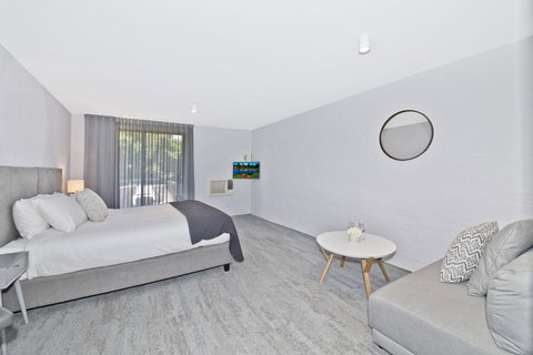 Atrium Hotel Mandurah - Accommodation Gladstone 14