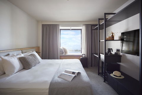 Quay Perth - Accommodation Gladstone 33