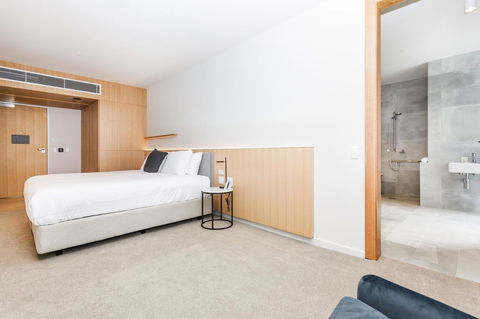 Quay Perth - Accommodation Gladstone 8