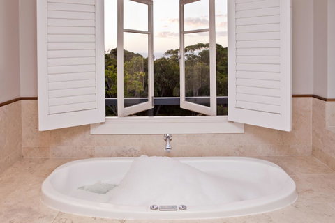 Caves House Hotel & Apartments Yallingup - Accommodation Gladstone 32