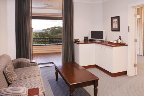 Caves House Hotel & Apartments Yallingup - Accommodation Gladstone 44