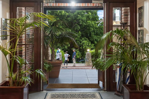 Caves House Hotel & Apartments Yallingup - Accommodation Gladstone 9