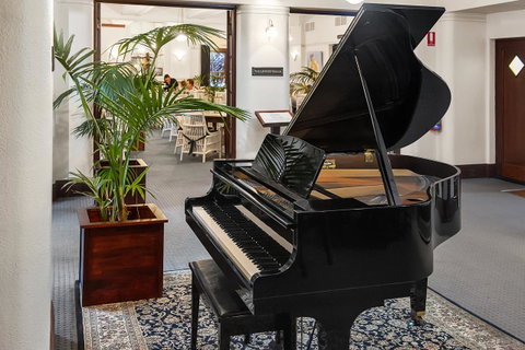 Caves House Hotel & Apartments Yallingup - Accommodation Gladstone 13
