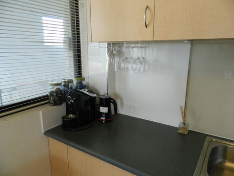 Riverside - Accommodation Gladstone 10
