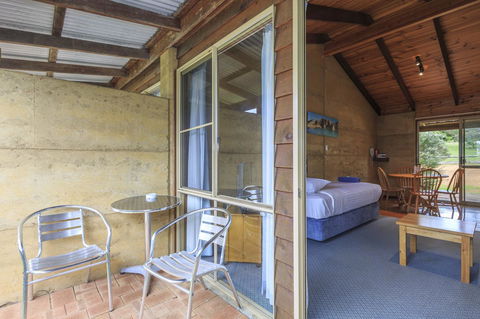 The Koorabup Motel - Accommodation Gladstone 2