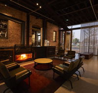 The Premier Mill Hotel - Accommodation Gladstone