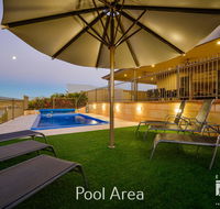 7 Kestrel Place - PRIVATE JETTY  POOL - Accommodation Gladstone