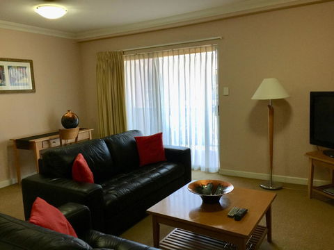 Caesia Bay Village - Accommodation Gladstone 10