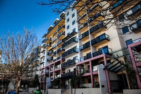 Caesia Bay Village - Accommodation Gladstone 0