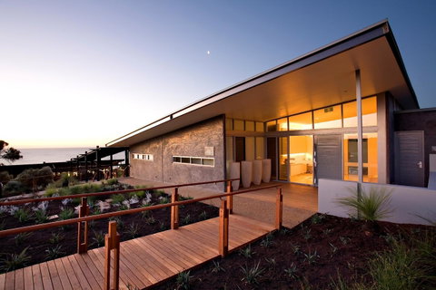 Injidup Spa Retreat - Accommodation Gladstone 37