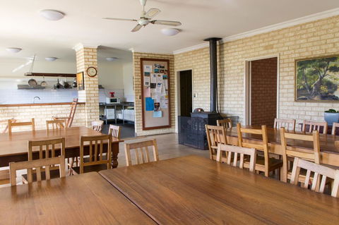Baywatch Retreat Augusta - Accommodation Gladstone 36