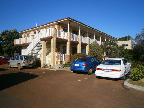 Baywatch Retreat Augusta - Accommodation Gladstone 29