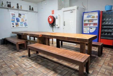 JJ's Backpackers - Accommodation Gladstone 1