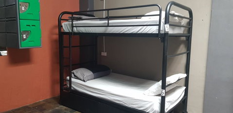 JJ's Backpackers - Accommodation Gladstone 7